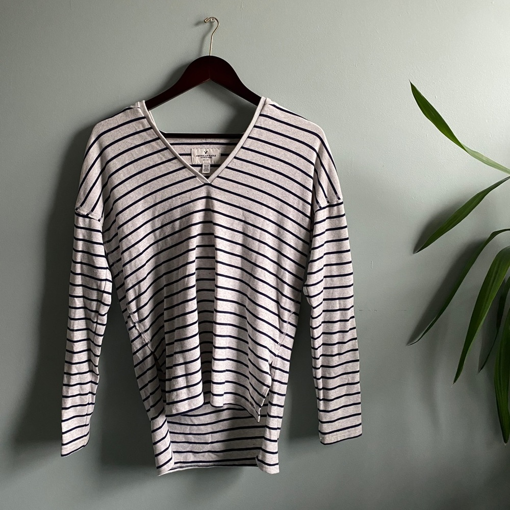 Simple striped knit hoodie - navy / gray stripes